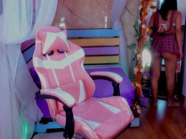 AntonellaNaugthy webcam