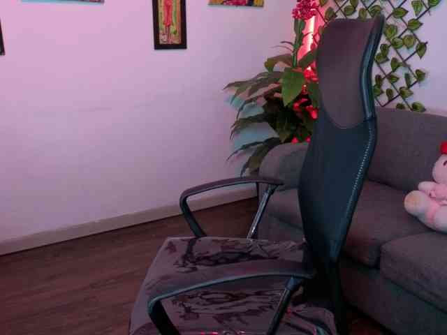 AntonellaNaugthy webcam