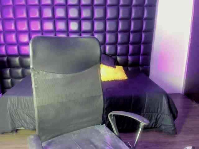 AntonellaNaugthy webcam