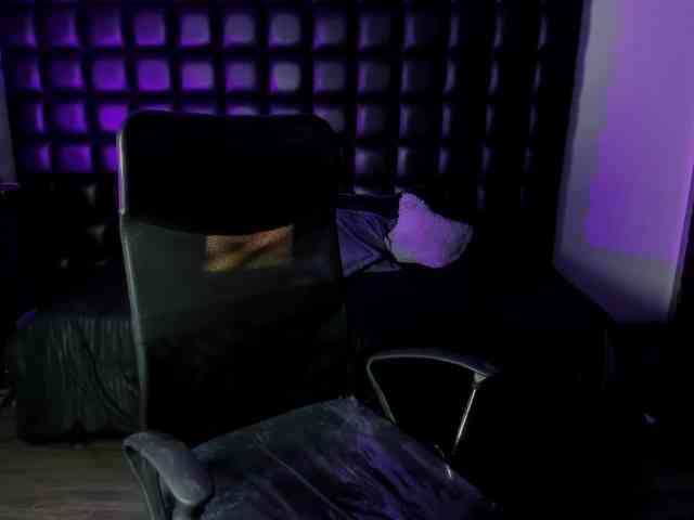 AntonellaNaugthy webcam
