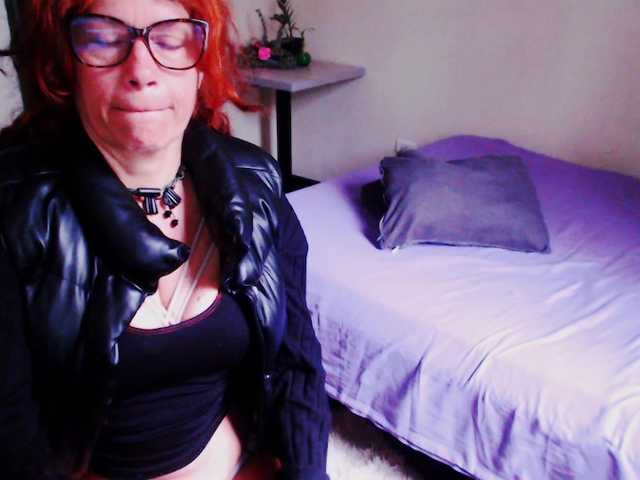 fenixcolette live cam on BongaCams
