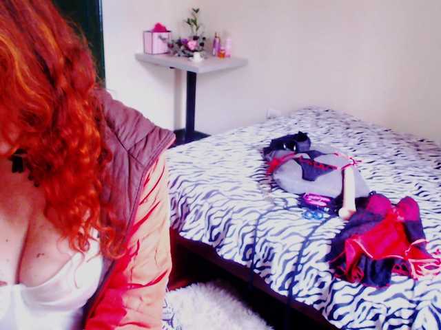 fenixcolette live cam on BongaCams