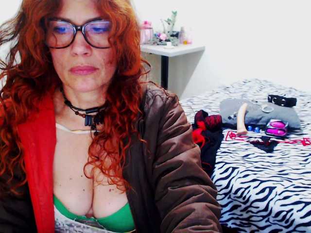 fenixcolette live cam on BongaCams