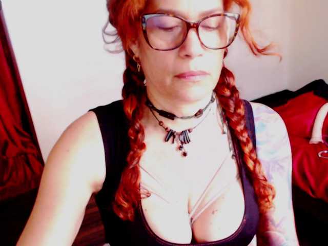 fenixcolette live cam on BongaCams