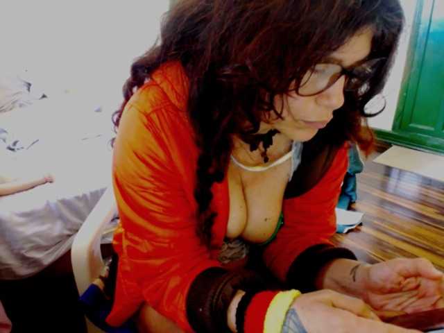 fenixcolette live cam on BongaCams