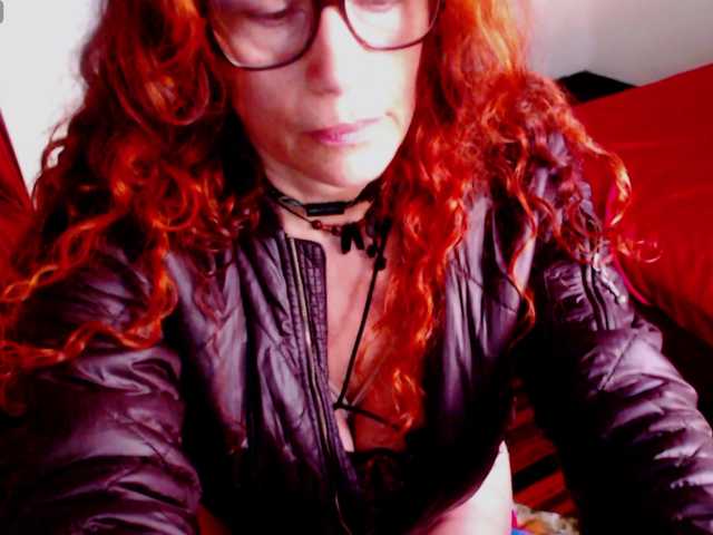 fenixcolette live cam on UnifiedCams