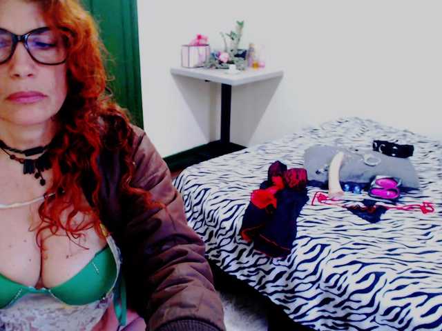 fenixcolette live cam on BongaCams