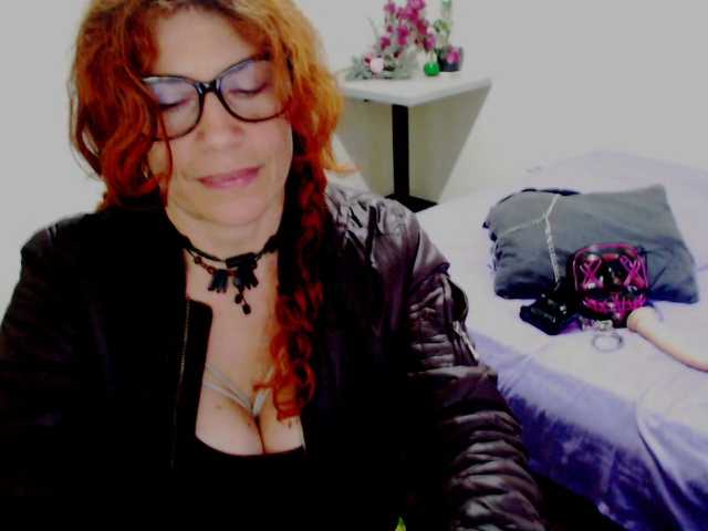 fenixcolette live cam on BongaCams