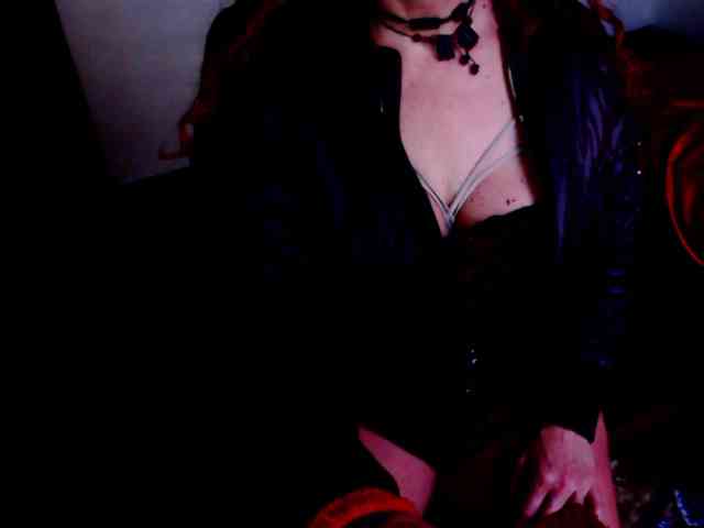 Model: fenixcolette