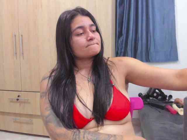 andreitatrujillo's webcam live show