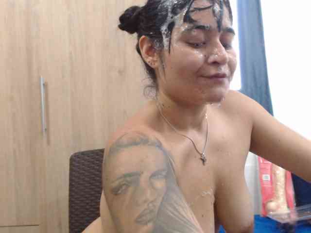 andreitatrujillo webcam