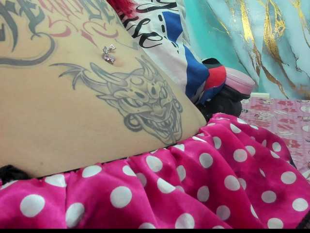 Jeniferbody000 live cam on BongaCams