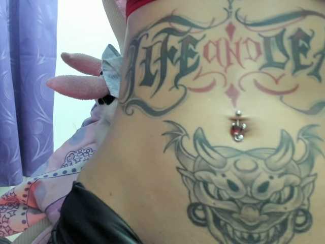 Jeniferbody000 Live Cam su BongaCams