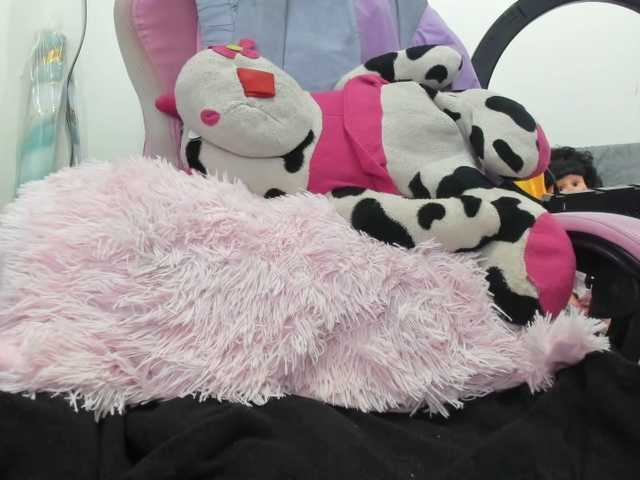 Jeniferbody000 live cam on BongaCams