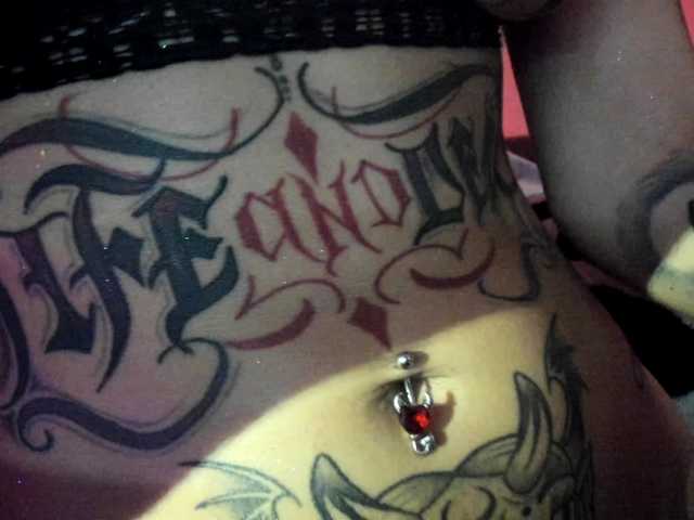 Jeniferbody000 live cam on BongaCams