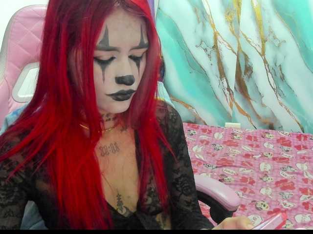 Jeniferbody000 live cam on BongaCams