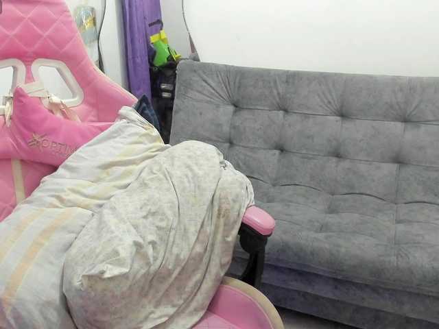 Jeniferbody000 live cam on BongaCams