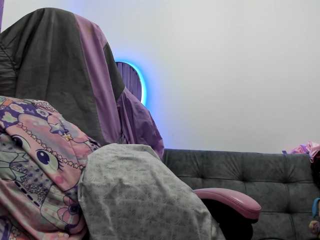 Jeniferbody000 live webcam show