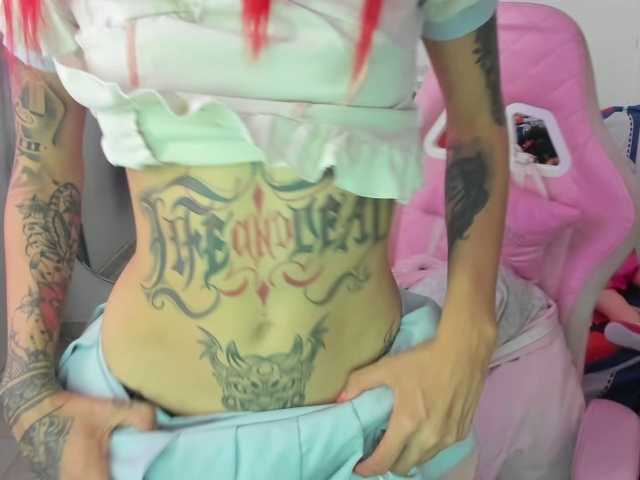 Jeniferbody000 live cam on BongaCams