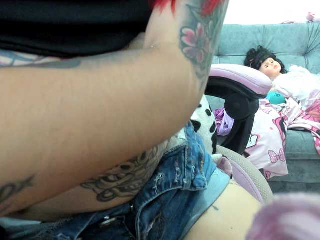 Jeniferbody000 live cam on BongaCams