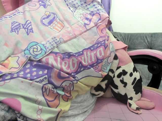 Jeniferbody000 live cam on BongaCams