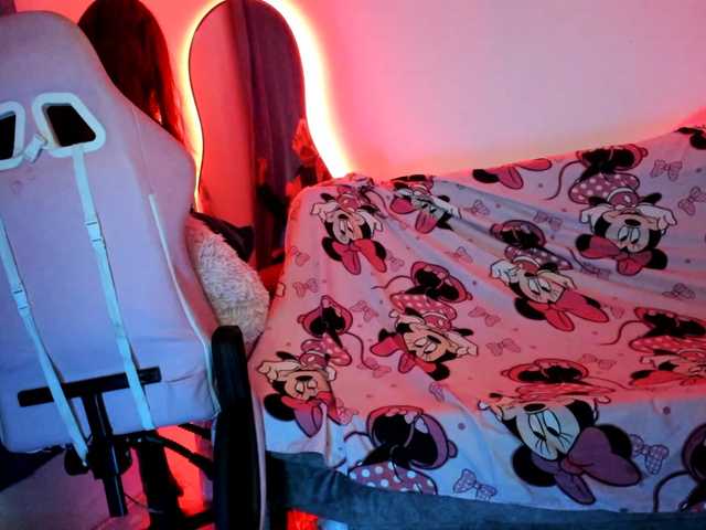 Jeniferbody000 live cam on BongaCams