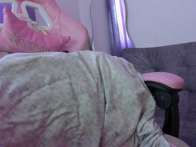 Jeniferbody live cam preview