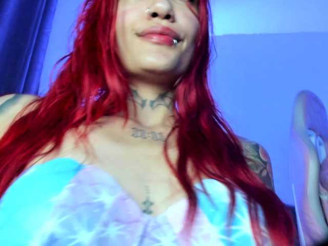 Jeniferbody000 live cam on BongaCams