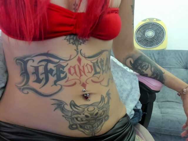 Jeniferbody000 live cam on BongaCams