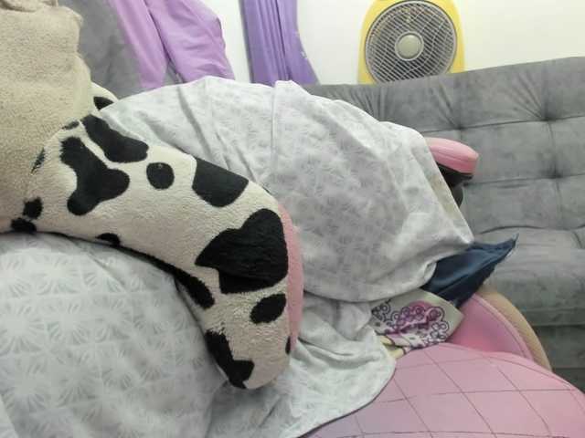 Jeniferbody000 live cam on BongaCams