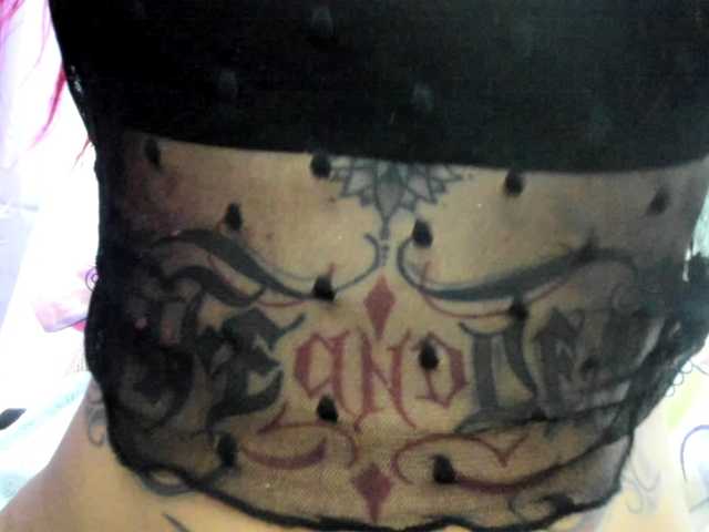 Jeniferbody000 live cam on BongaCams