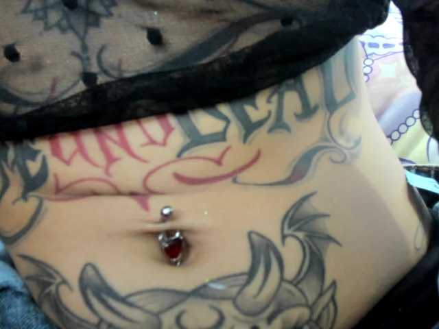 Jeniferbody000 live cam on BongaCams
