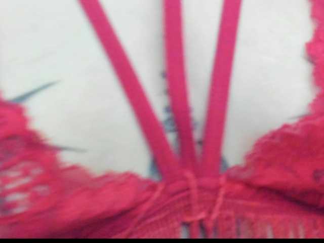 Jeniferbody000 live cam on BongaCams