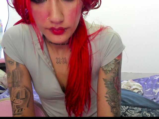 Jeniferbody live cam preview
