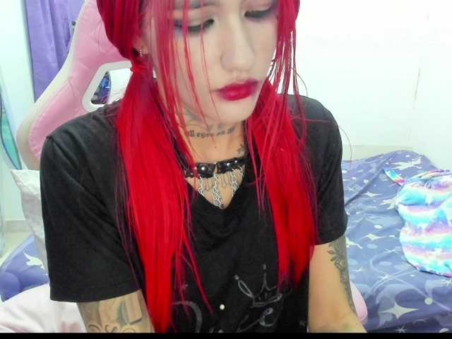 Jeniferbody000 live cam on BongaCams