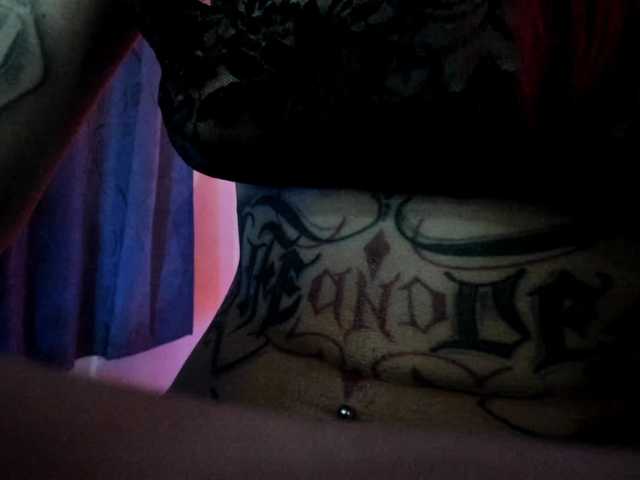 Jeniferbody000 live cam on BongaCams