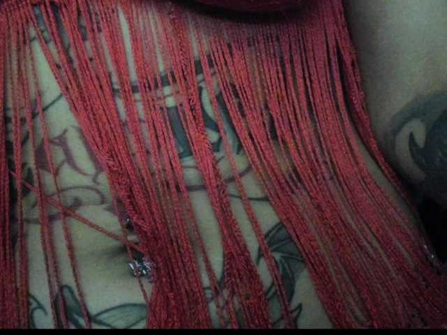 Jeniferbody000 live cam on BongaCams