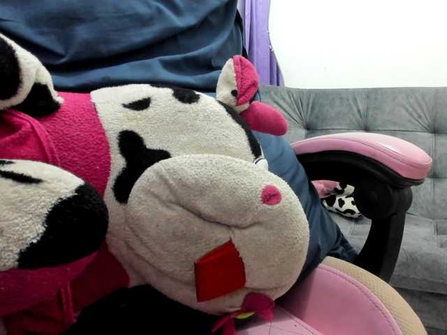 Jeniferbody000 live cam on BongaCams