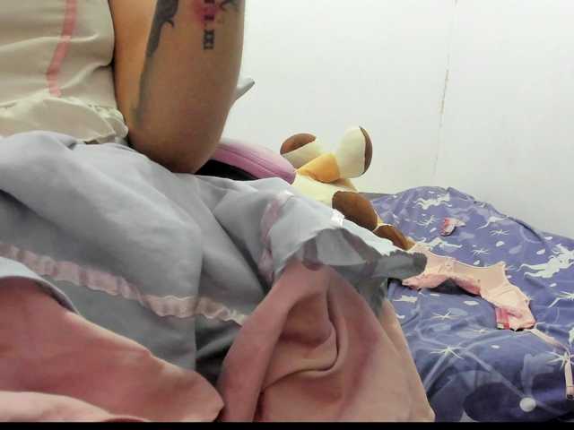 Jeniferbody000 live cam on BongaCams