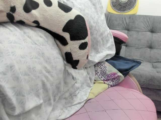 Jeniferbody000 live webcam show