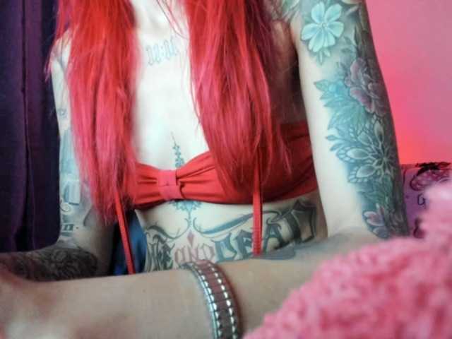 Jeniferbody000 live cam on BongaCams