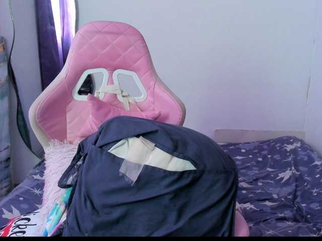 Jeniferbody live cam preview