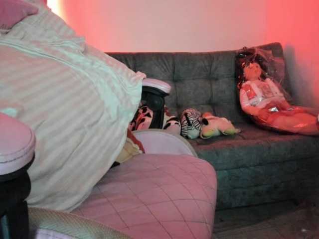 Jeniferbody000 live cam on BongaCams