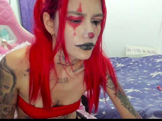 Jeniferbody000 live cam on BongaCams
