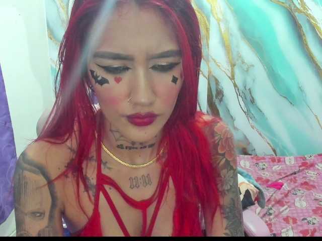 Jeniferbody000 live cam on BongaCams
