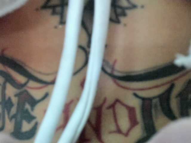 Jeniferbody000 live cam on BongaCams