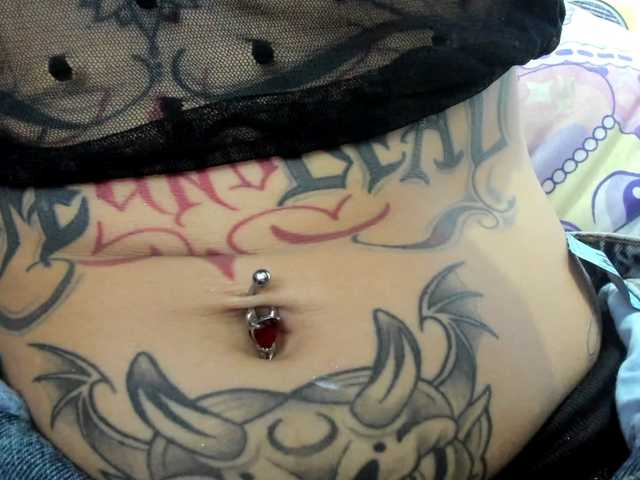 Jeniferbody000 live cam on BongaCams