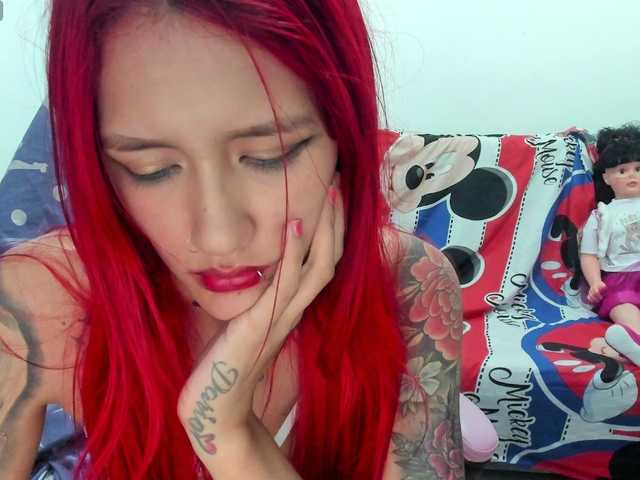 Jeniferbody live cam preview