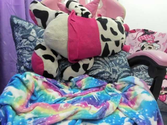 Jeniferbody000 live cam on BongaCams
