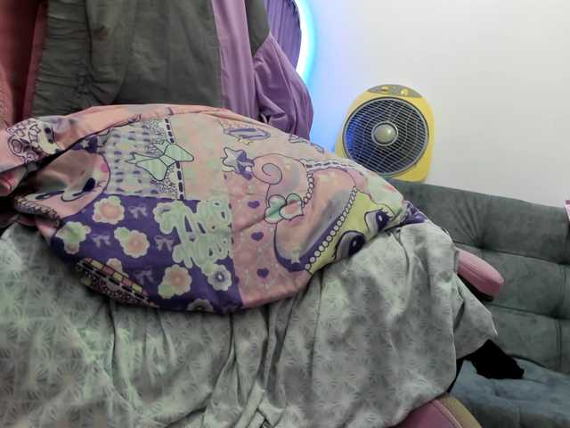 Jeniferbody000 live cam on BongaCams